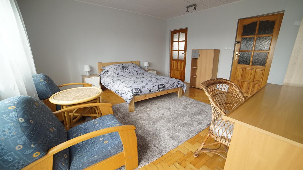 Swierkowy Naleczow Bagian luar foto